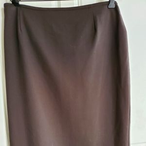 Closet Go-to Staple Skirt